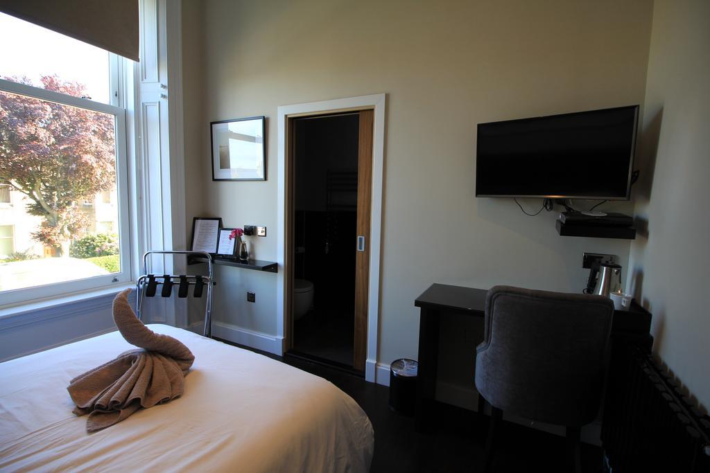 Western Guest House Абърдийн Екстериор снимка
